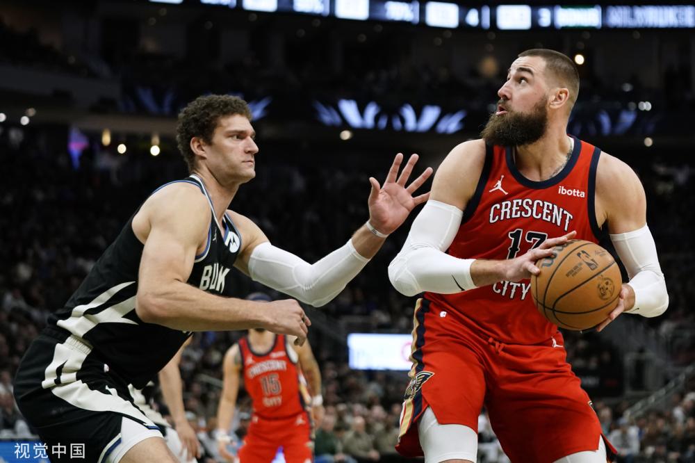 虽然场地不 虽然场地不