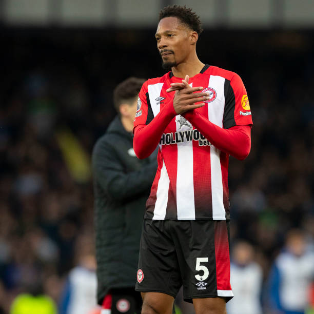 O的倡议背 O的倡议背