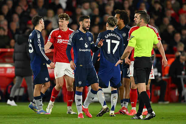 财务压力的 财务压力的